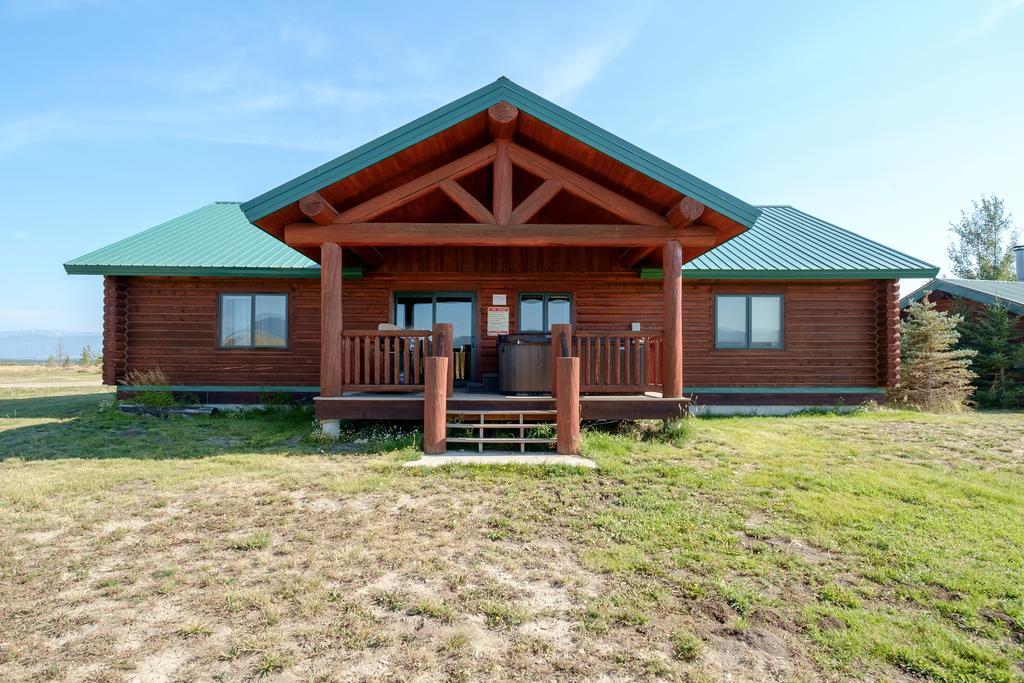 Bar N Ranch Villa West Yellowstone Exterior photo