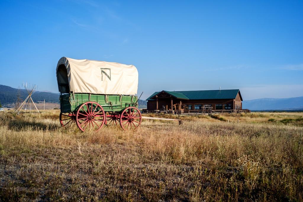 Bar N Ranch Villa West Yellowstone Exterior photo